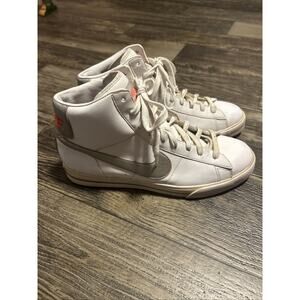Nike Shoes Men’s Size 11 White Sweet Classic High Top Shoes 354701-103 Sneakers